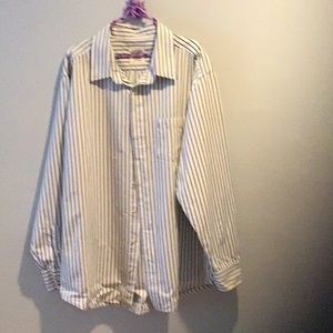 Old Navy Long Sleeve Gray/Yellow/White Plaid Long Sleeve Button Down  X-Large